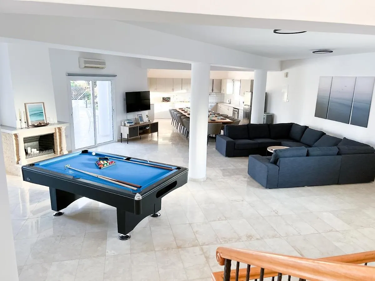 Grand Villa Lynn Seaview Ayia Napa