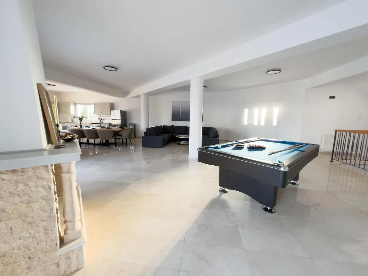 Grand Villa Lynn Seaview Ayia Napa