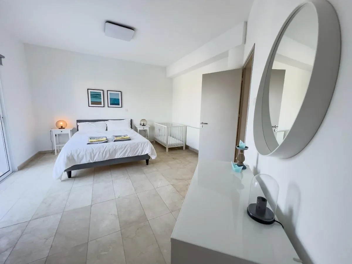 Grand Villa Lynn Seaview Ayia Napa