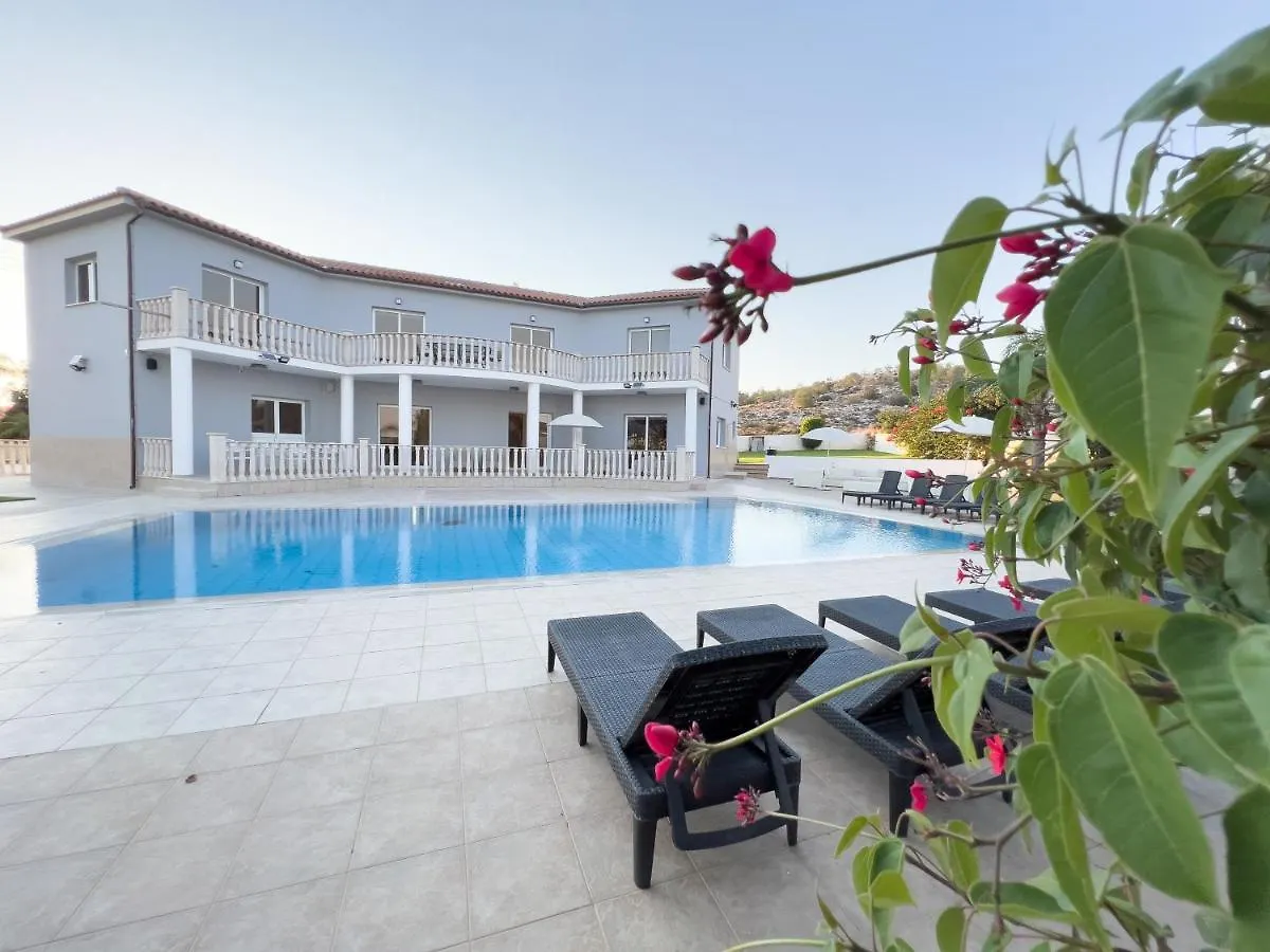 Grand Villa Lynn Seaview Ayia Napa
